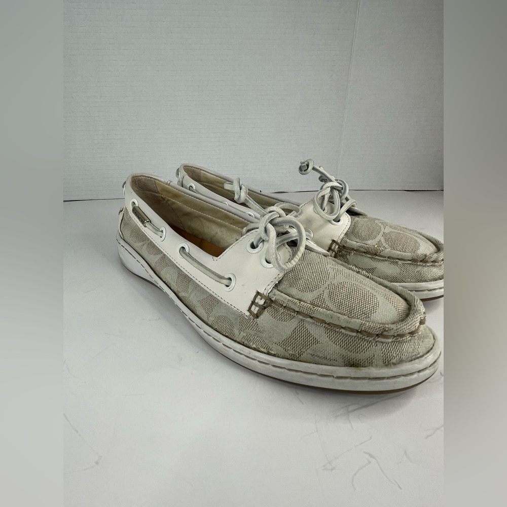 Coach Cream and White Boat Shoes - Picture 4 of 10